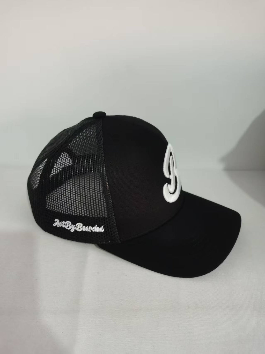 ArtByBearded Trucker Keps