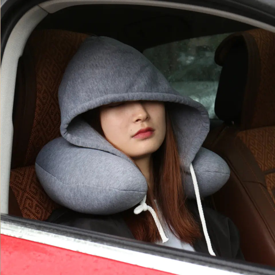 Oreiller de voyage à capuche pour la nuque