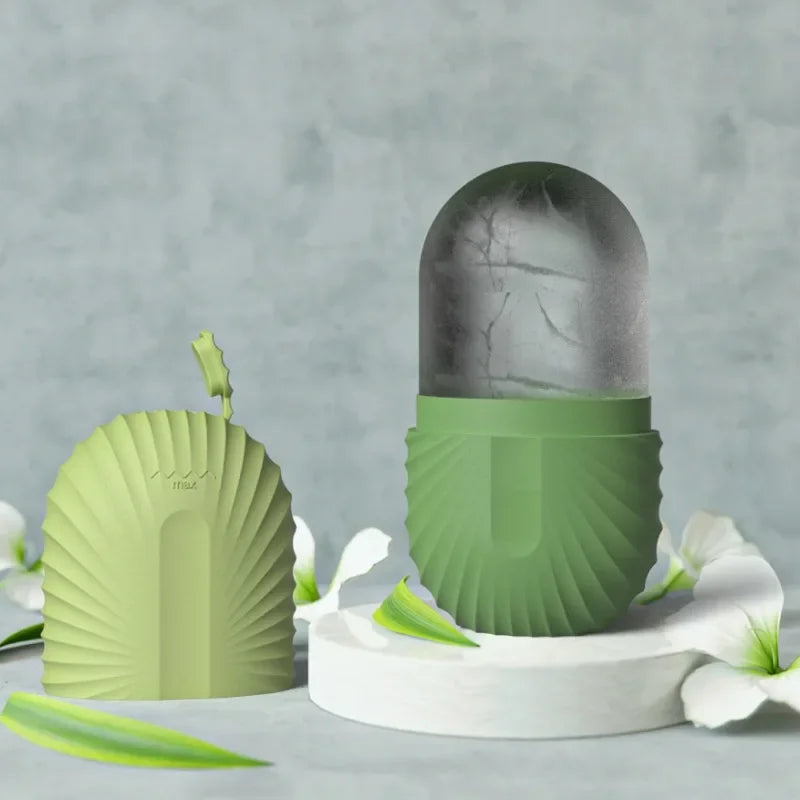 Moule à glace et masseur facial en silicone