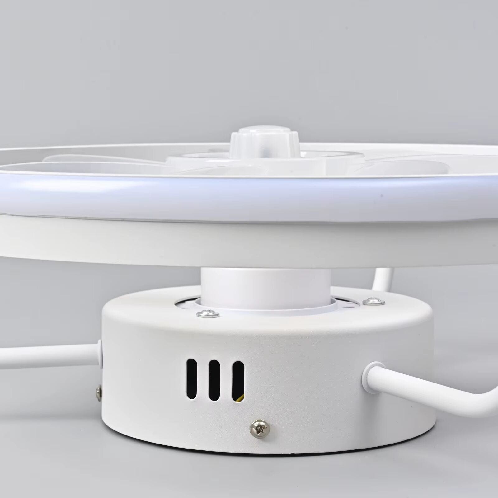 55W Takfläkt med LED-Belysning – Modern Design för Hem och Sovrum