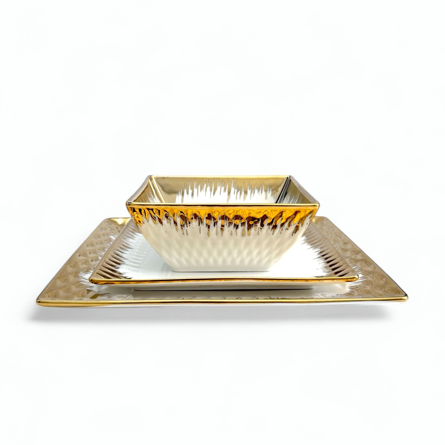 Tallriksset 18 delar – Emmy