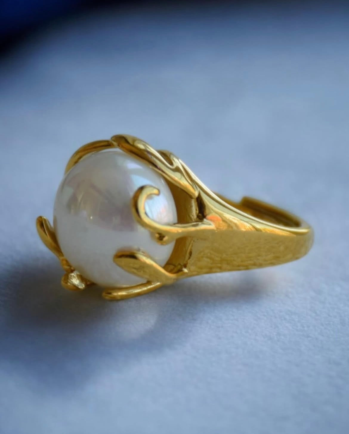 Bague en perle épaisse 