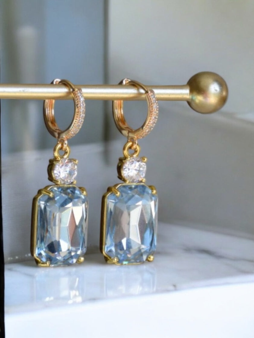 Boucles d'oreilles en cristal bleu 