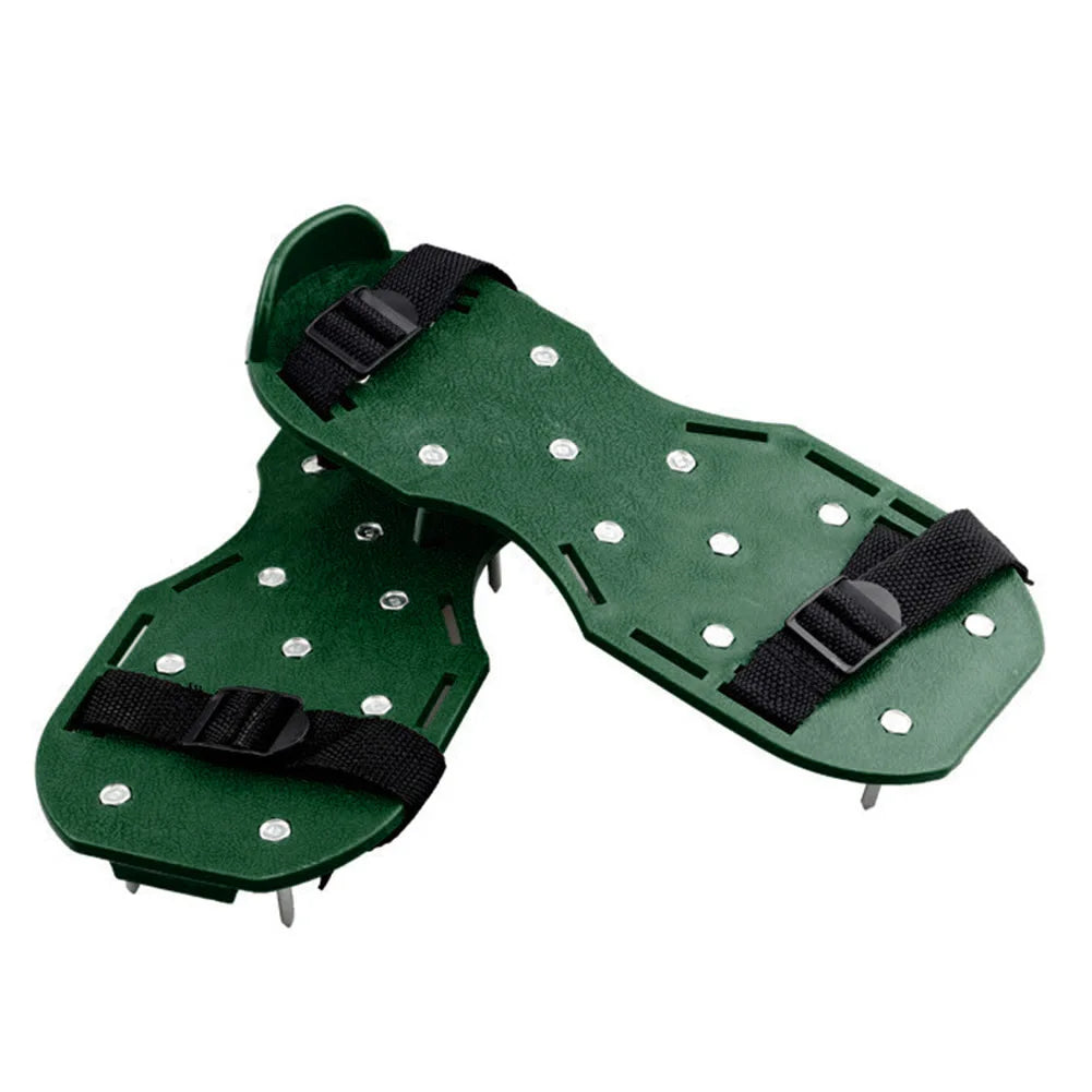 Chaussures aérateurs de pelouse