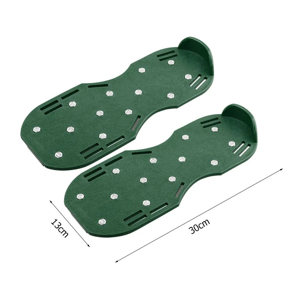 Chaussures aérateurs de pelouse