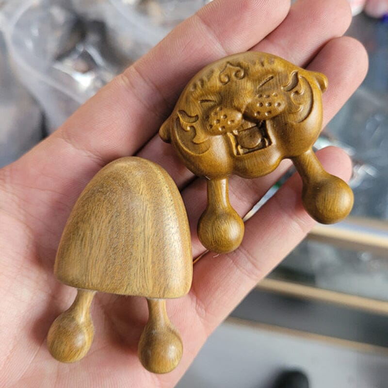 Ansiktsmassageverktyg i trä