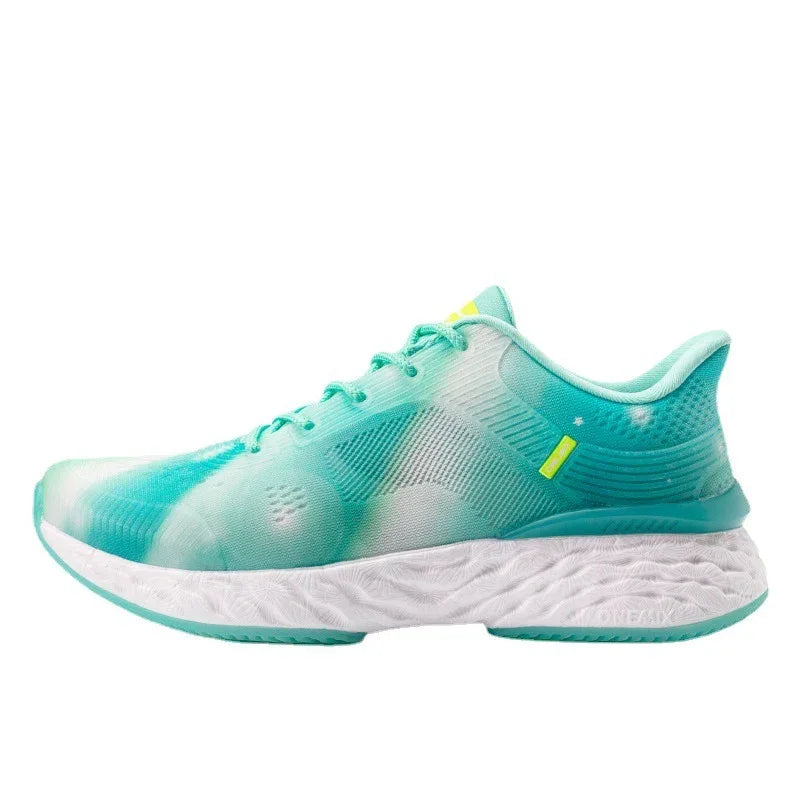 Lightweight Breathable And Comfortable Men's Jogging Running Shoes