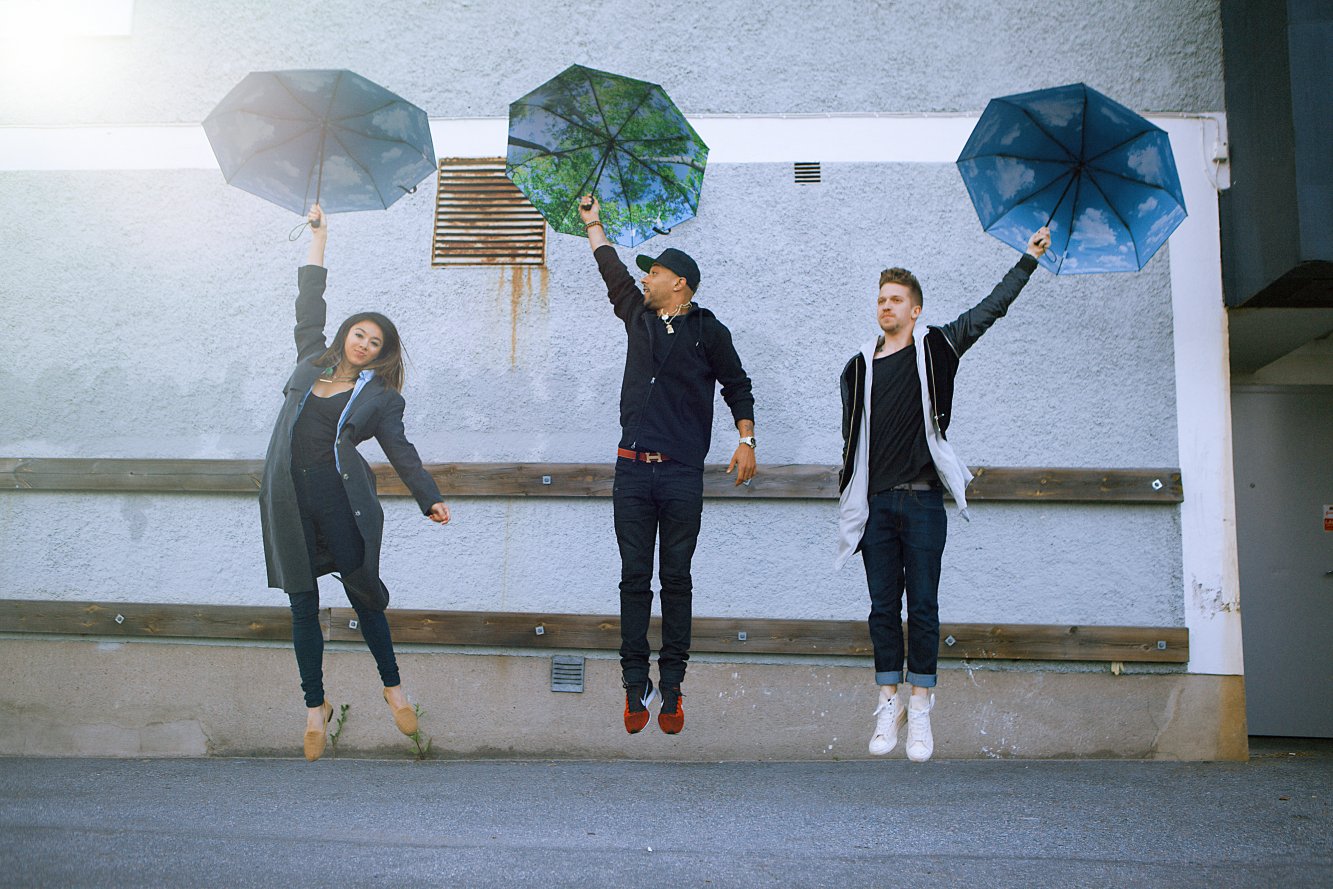 Sky Lake Umbrella – Windproof & UPF50+ Protection