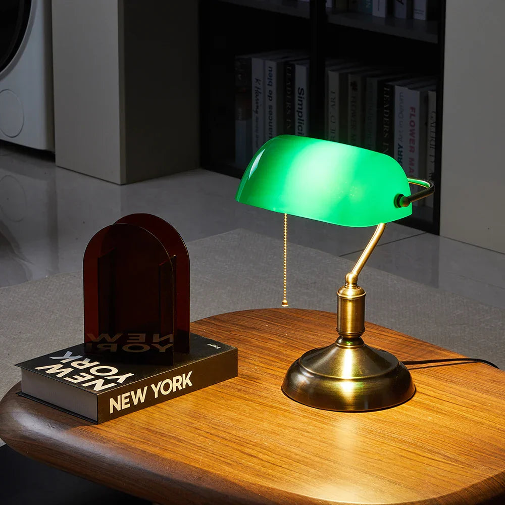 Classic Green Bankers Desk Lamp
