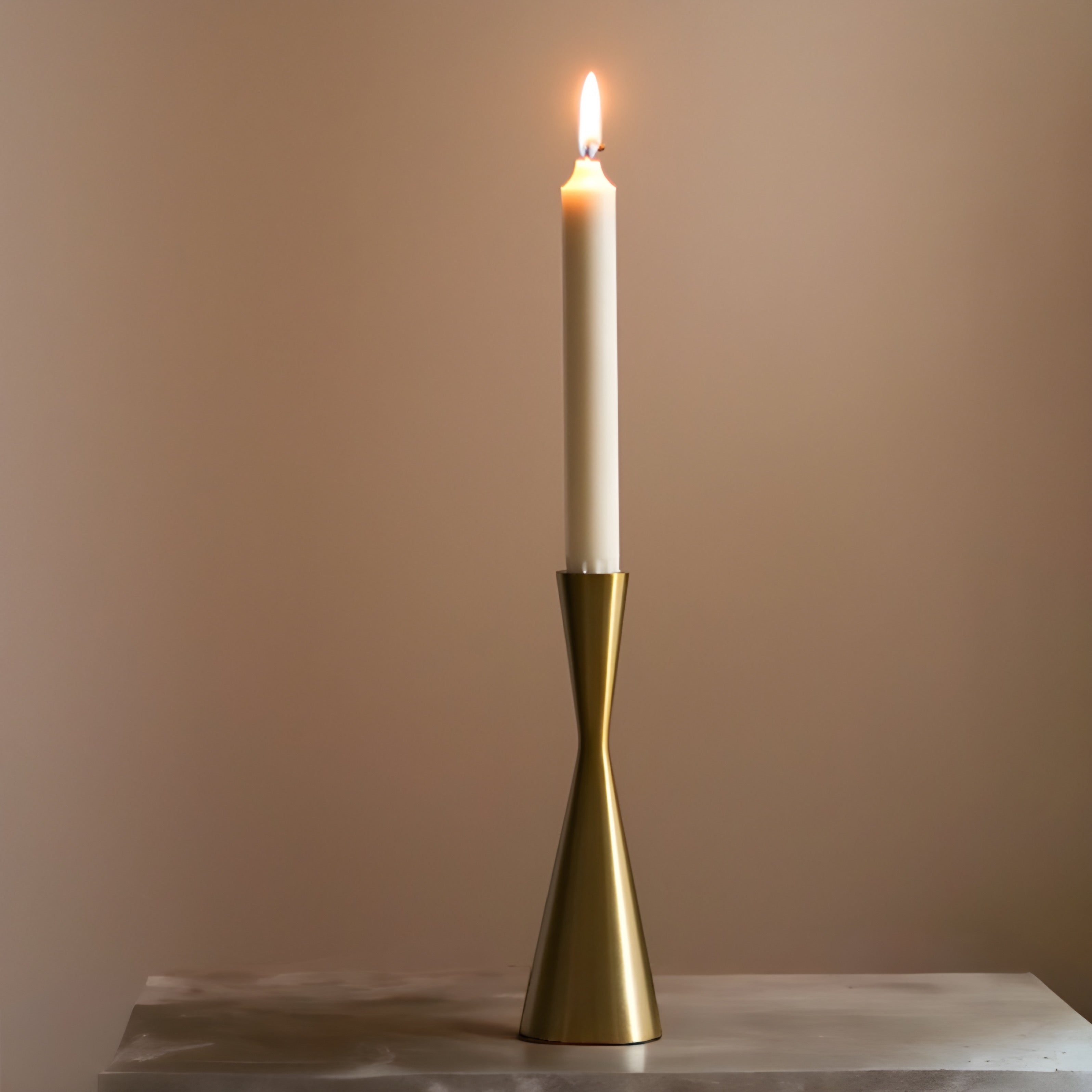 Konisk Ljusstake Guld