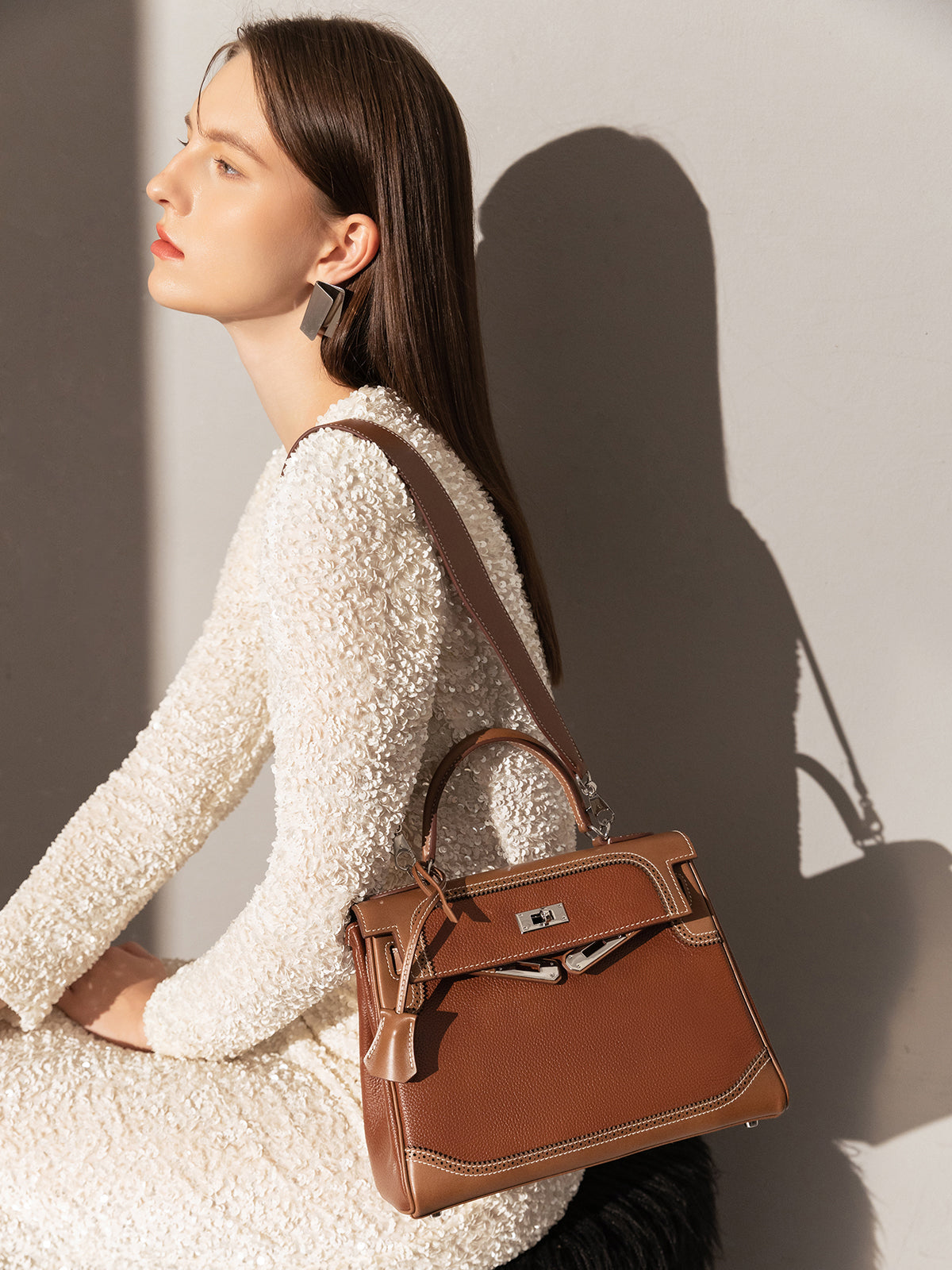 Los Altos Top Handle Leather Bag-4