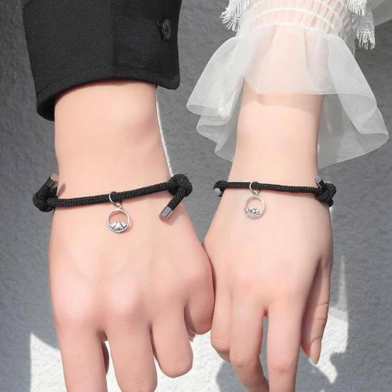 Magnetiska Pararmband – En Symbol för Evig Kärlek & Samhörighet