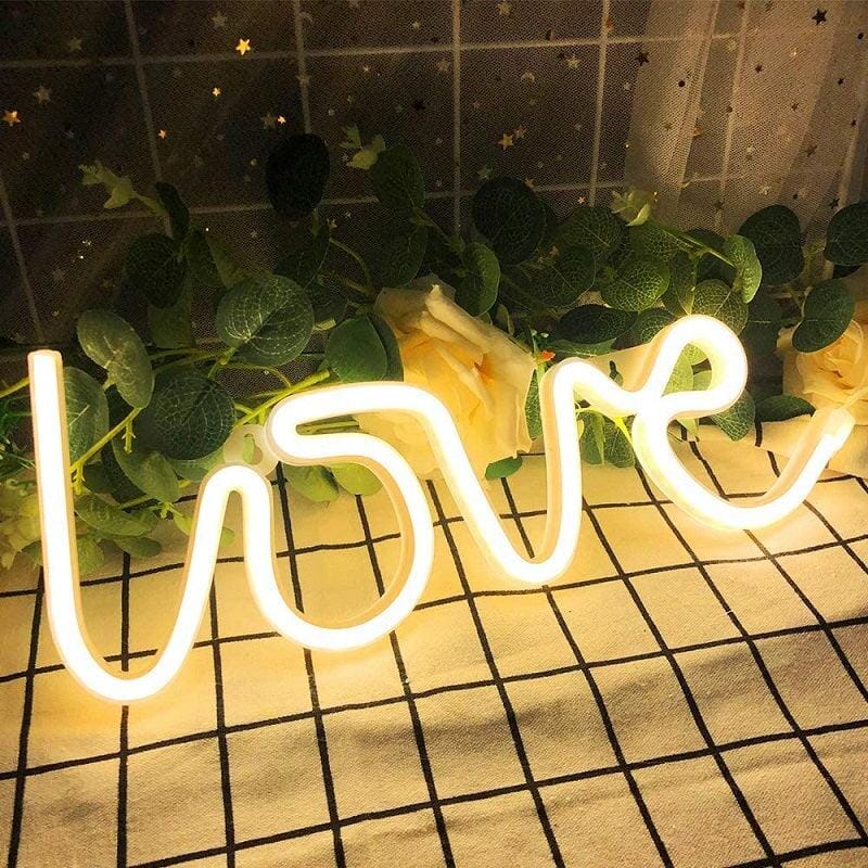 Neon lampa - LOVE